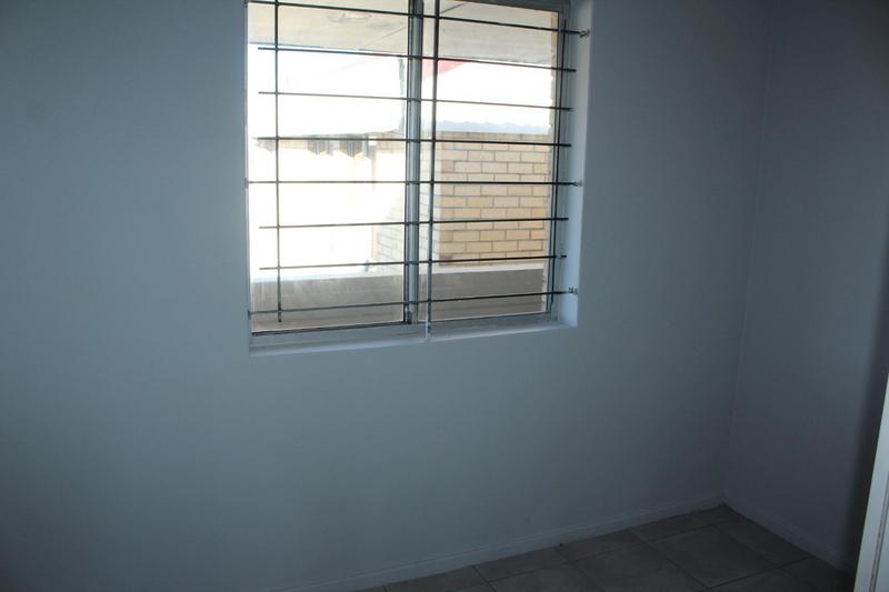 2 Bedroom Property for Sale in Churchill Estate Western Cape